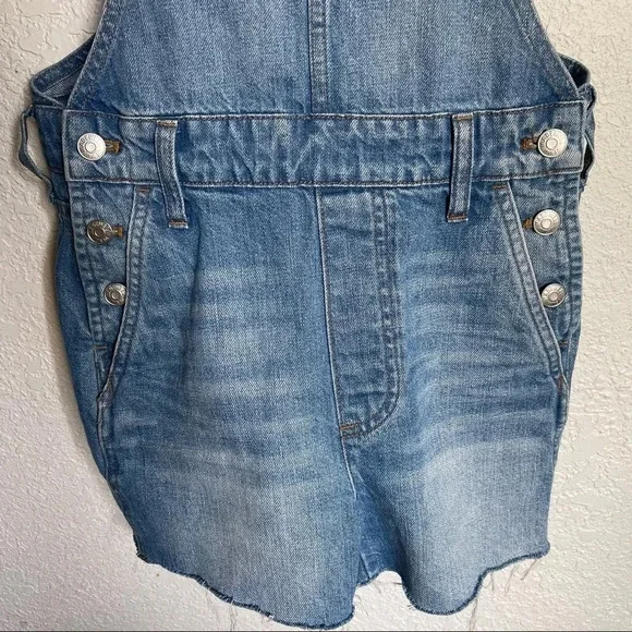 Madewell Adirondack Short Overalls - Picture 5 of 13